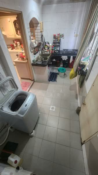 2-storey Terraced House for Sale in Damansara Kim (Petaling Jaya) - Putra Safari - PropertyGuru.com.my