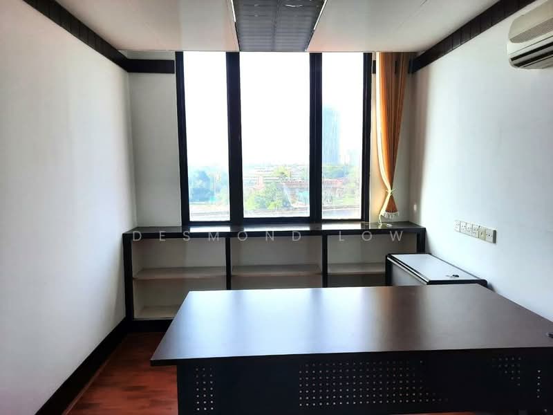 Office for Rent in Seksyen 52 (Petaling Jaya) - Desmond Low - Study - PropertyGuru.com.my