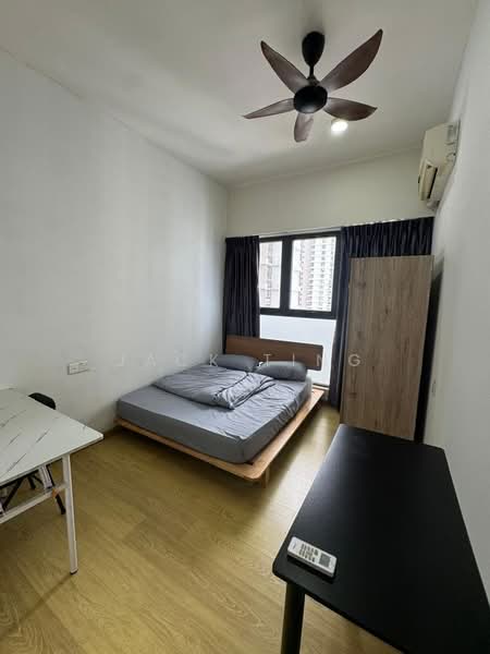 Condominium for Rent at Bay Point @ Country Garden Danga Bay - Jack Ting - Bedroom - PropertyGuru.com.my