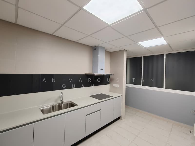 Kondominium untuk Dijual di Residensi Astrea - Ian Marcus Tan Guan Hee - Kitchen - PropertyGuru.com.my