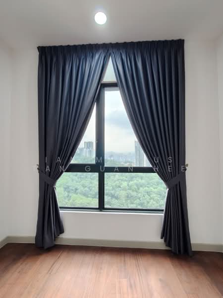 Kondominium untuk Dijual di Residensi Astrea - Ian Marcus Tan Guan Hee - View - PropertyGuru.com.my