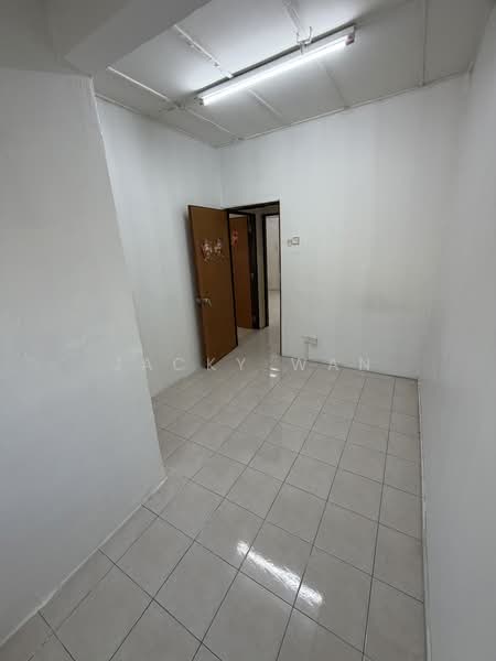 2-storey Terraced House for Sale in Puchong Perdana (Selangor) - Jacky Wan - Interior - PropertyGuru.com.my