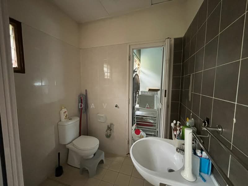 Rumah Teres 2 Tingkat untuk Dijual di Rawang (Selangor) - Dave Tan - Bathroom - PropertyGuru.com.my