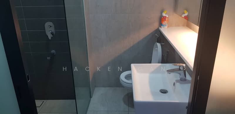 Servis Apartment untuk Dijual di Cantara Residences - Hacken Gan - Bathroom - PropertyGuru.com.my
