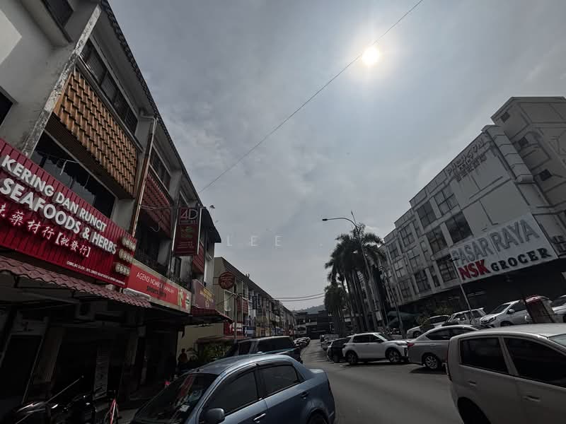Shop / Office for Sale in Ampang (Ampang) - Lee . - Exterior - PropertyGuru.com.my