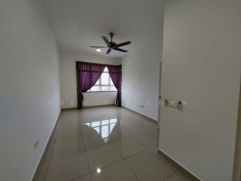 Apartment for Rent at Perling Heights Apartments - Chew Yun Chan - Living Room - PropertyGuru.com.my
