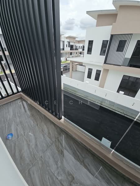 Cluster House for Sale in Taman Pulai Bestari (Skudai) - Grace Cheong - Exterior - PropertyGuru.com.my