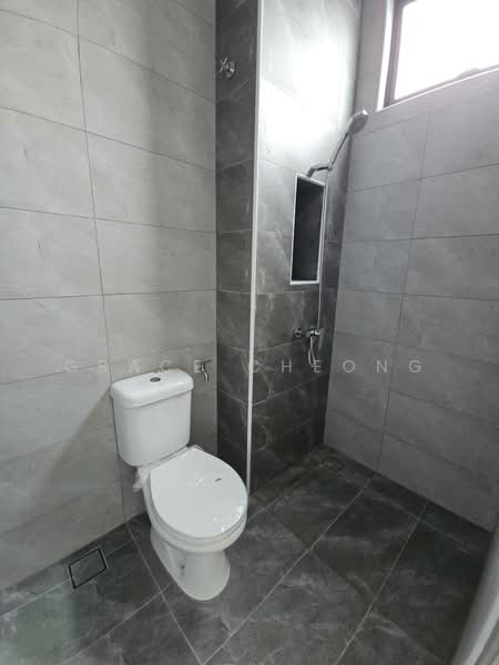 Cluster House for Sale in Taman Pulai Bestari (Skudai) - Grace Cheong - Bathroom - PropertyGuru.com.my