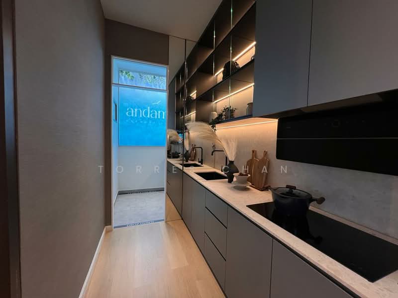 Apartment for Sale at D7 (D'Seven Lagoon Perdana) - Torres Chan - Kitchen - PropertyGuru.com.my