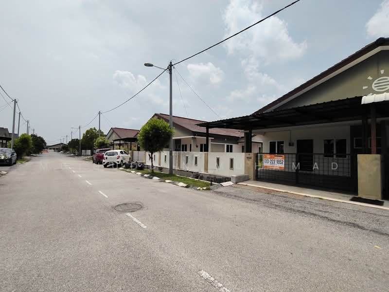 Cluster House for Rent in Sitiawan (Perak) - Muinuddin Muhamad - Exterior - PropertyGuru.com.my