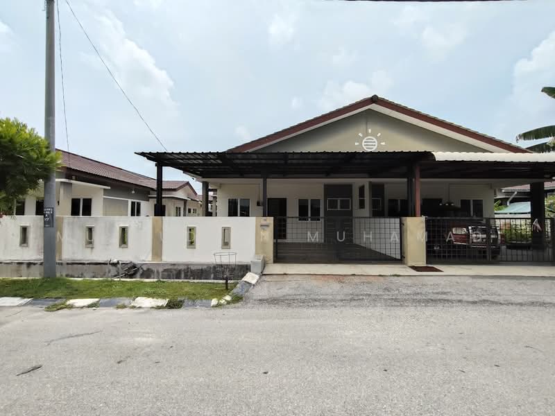 Cluster House for Rent in Sitiawan (Perak) - Muinuddin Muhamad - Exterior - PropertyGuru.com.my