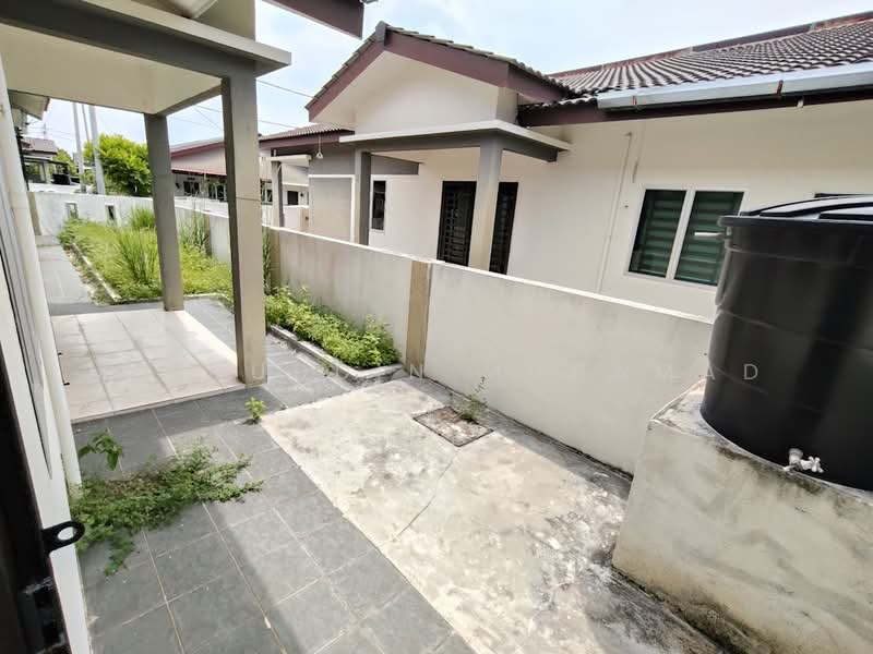 Cluster House for Rent in Sitiawan (Perak) - Muinuddin Muhamad - Exterior - PropertyGuru.com.my