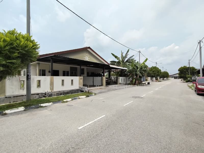 Cluster House for Rent in Sitiawan (Perak) - Muinuddin Muhamad - Exterior - PropertyGuru.com.my