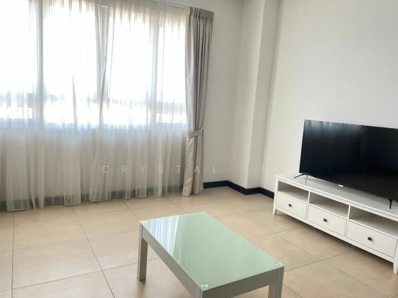 Kondominium untuk Dijual di Pearl Regency - Crystal Tee - Living Room - PropertyGuru.com.my