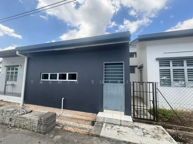 1-storey Terraced House for Sale in Seremban 2 (Negeri Sembilan) - Yasmin Sulaiman - Exterior - PropertyGuru.com.my