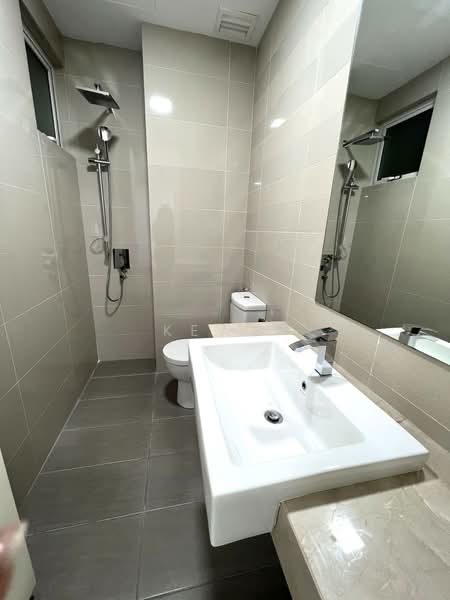 Pejabat untuk Disewa di KLCC (KL City Centre) - Kew . - Bathroom - PropertyGuru.com.my