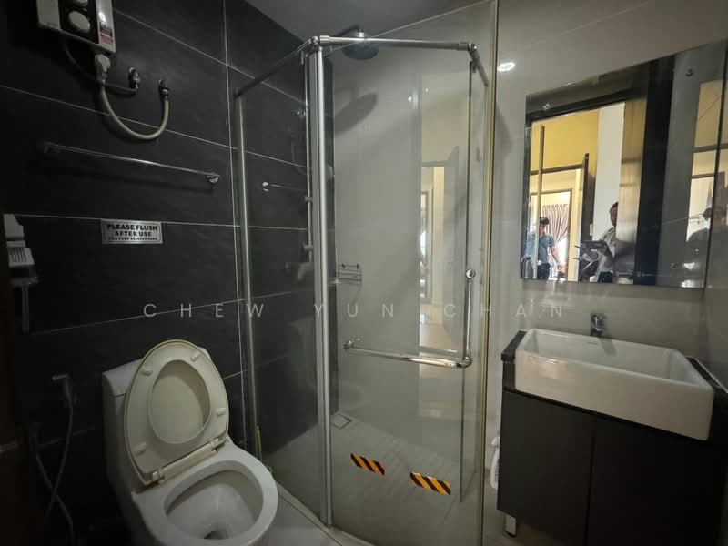 Condominium for Rent at Bay Point @ Country Garden Danga Bay - Chew Yun Chan - Bathroom - PropertyGuru.com.my