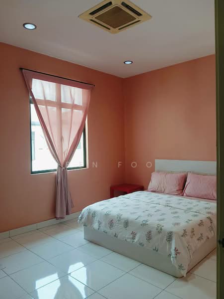 Rumah Teres untuk Dijual di Taman Laguna (Johor Bahru) - Ben Foo - Bedroom - PropertyGuru.com.my
