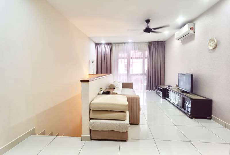 Townhouse for Sale in Goodview Heights (Kajang) - Baxter Lim - Living Room - PropertyGuru.com.my