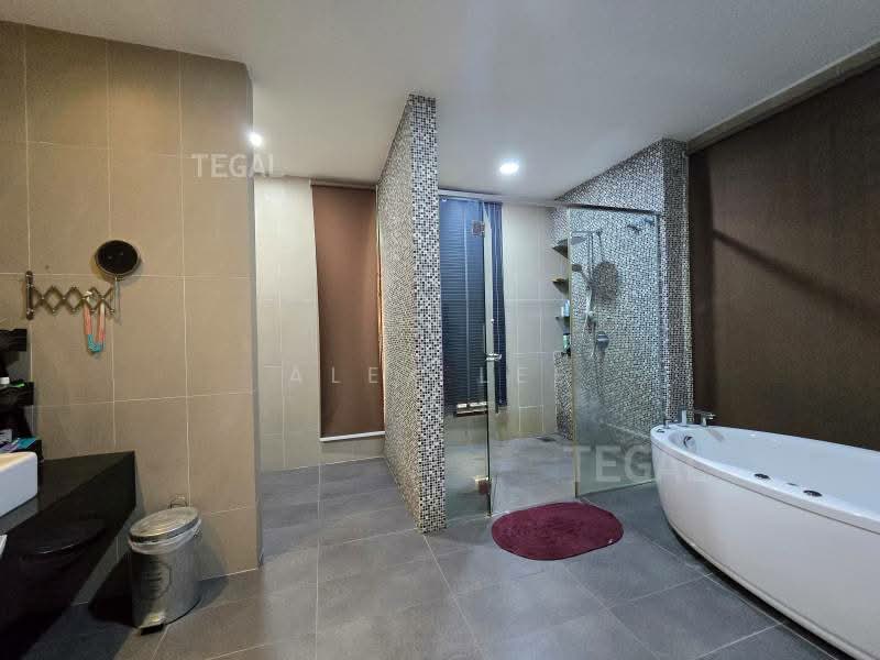 Bungalow for Sale in Klang (Selangor) - Alex Lee - Bathroom - PropertyGuru.com.my