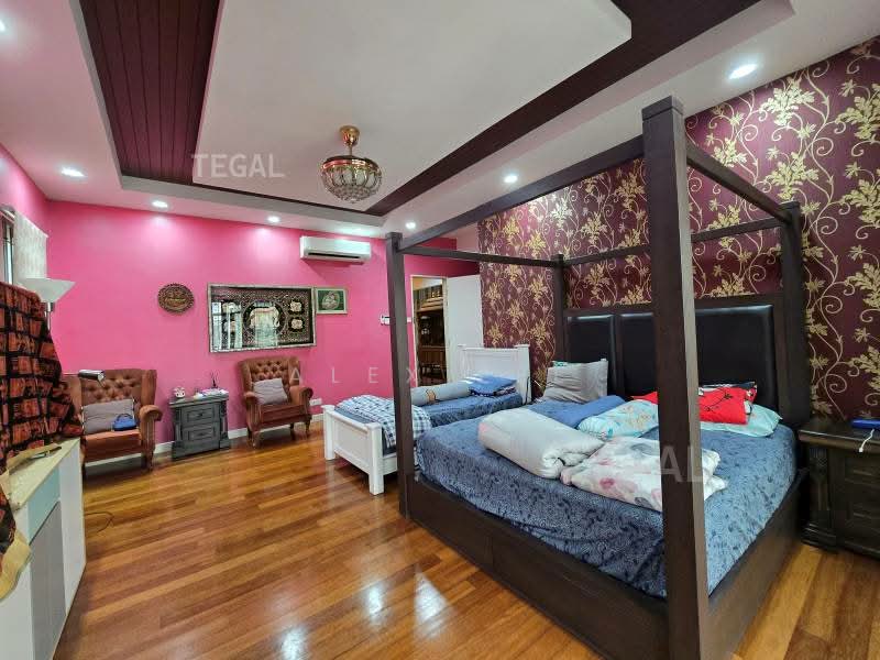 Bungalow for Sale in Klang (Selangor) - Alex Lee - Bedroom - PropertyGuru.com.my