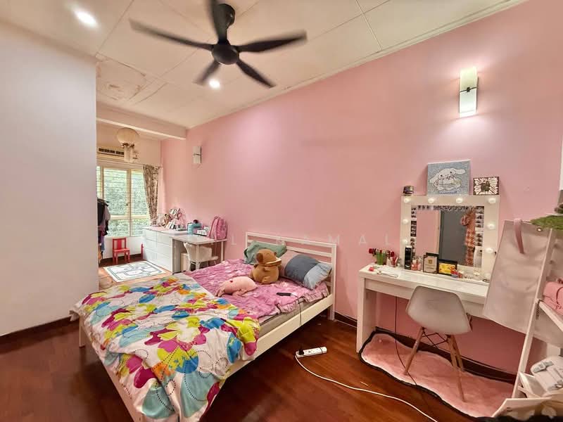 2-storey Terraced House for Sale in Bukit Jelutong (Shah Alam) - Aqil Kamal - PropertyGuru.com.my