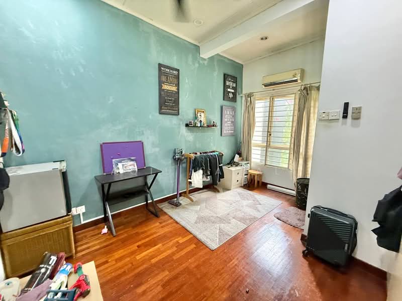 2-storey Terraced House for Sale in Bukit Jelutong (Shah Alam) - Aqil Kamal - PropertyGuru.com.my