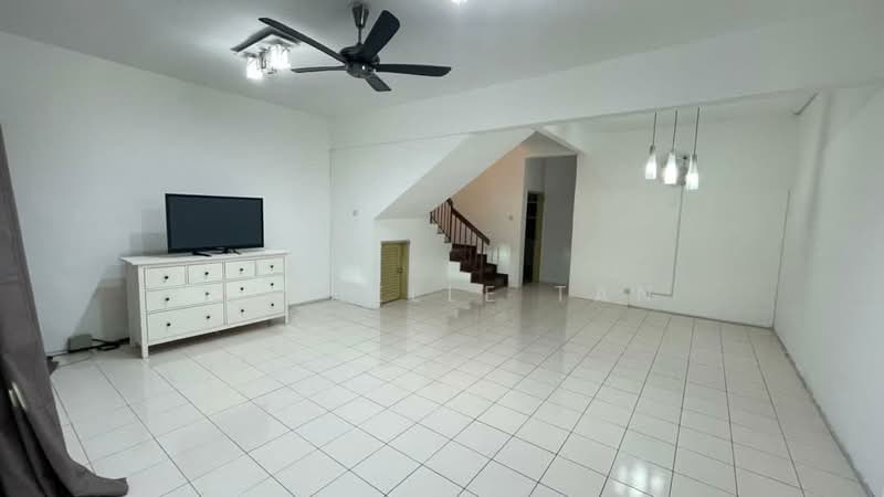2-storey Terraced House for Sale in Bandar Putra Permai (Seri Kembangan) - Michelle Tan - PropertyGuru.com.my