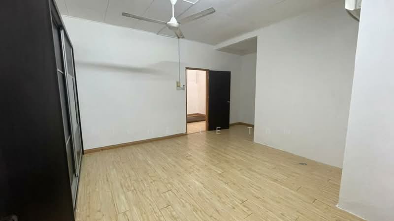 2-storey Terraced House for Sale in Bandar Putra Permai (Seri Kembangan) - Michelle Tan - PropertyGuru.com.my