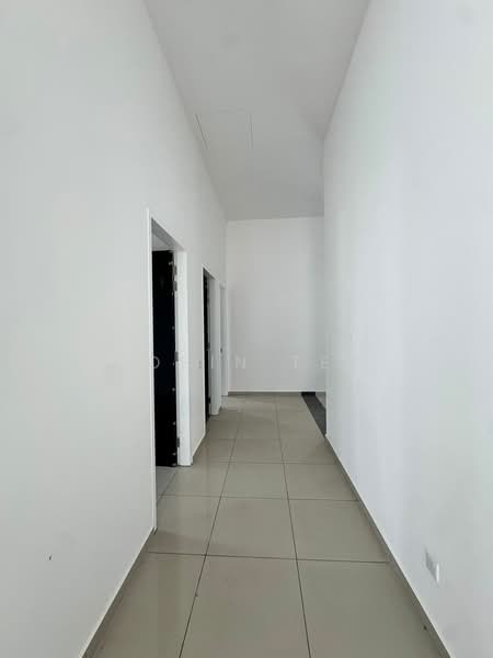 Semi-Detached House for Rent in Johor Bahru (Johor) - Robin Teo - Corridor - PropertyGuru.com.my