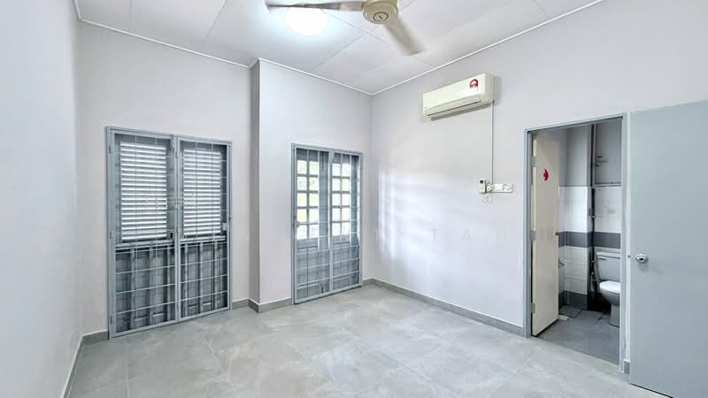 2-storey Terraced House for Rent in Bandar Sri Damansara (Selangor) - Vincent Tan - Interior - PropertyGuru.com.my