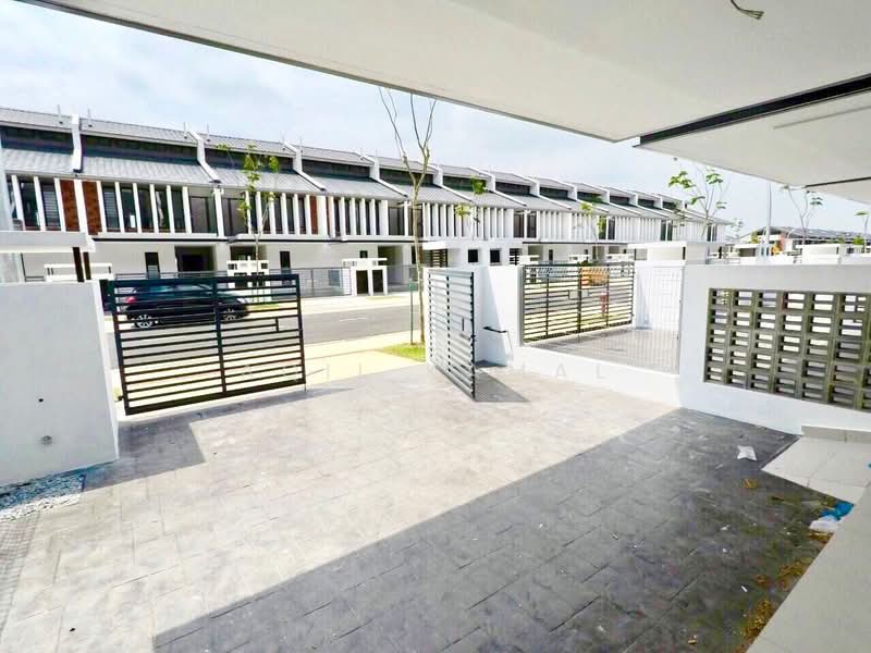 2-storey Terraced House for Sale in Shah Alam (Selangor) - Aqil Kamal - Exterior - PropertyGuru.com.my