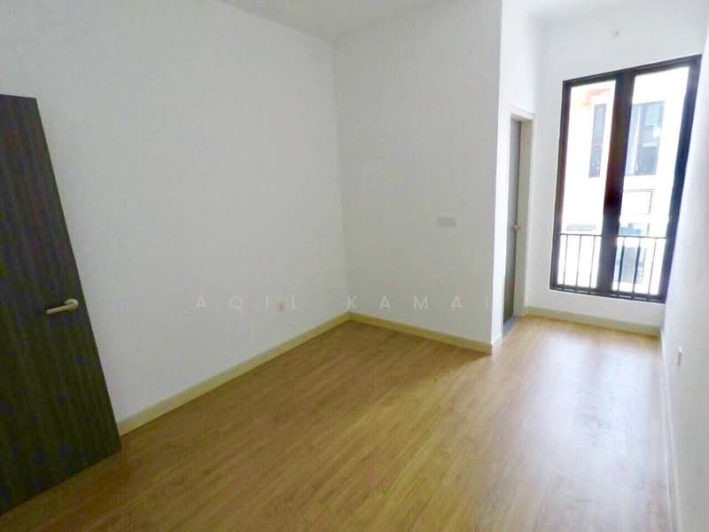 2-storey Terraced House for Sale in Shah Alam (Selangor) - Aqil Kamal - PropertyGuru.com.my