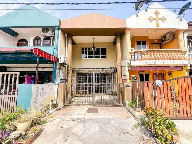 Rumah Teres 2 Tingkat untuk Dijual di Taman Bandar Sunway (Petaling Jaya) - Azli Ibrahim - Exterior - PropertyGuru.com.my