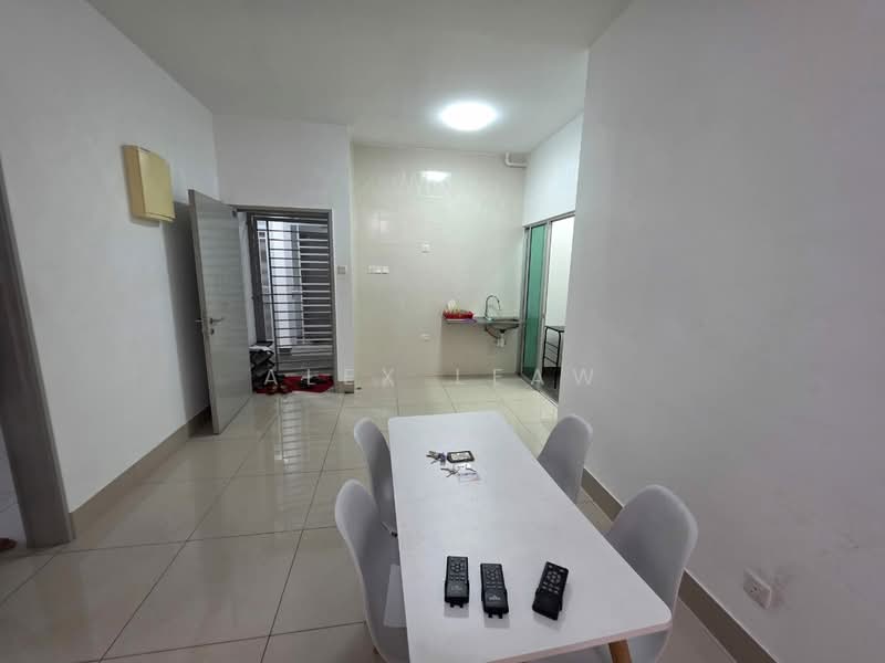 Service Residence for Sale at Serviced Residence @ Razak City Residences (RC Residences) - Alex Leaw - Dining Room - PropertyGuru.com.my