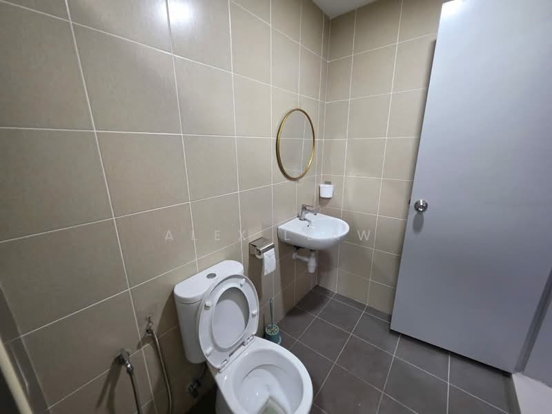 Service Residence for Sale at Serviced Residence @ Razak City Residences (RC Residences) - Alex Leaw - Bathroom - PropertyGuru.com.my