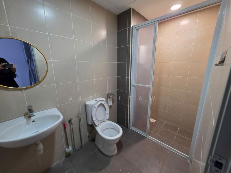 Service Residence for Sale at Serviced Residence @ Razak City Residences (RC Residences) - Alex Leaw - Bathroom - PropertyGuru.com.my