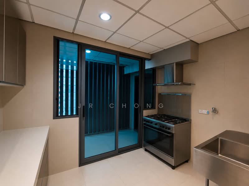 Kondominium untuk Dijual di 11 Mont Kiara @ MK11 - JR Chong - Kitchen - PropertyGuru.com.my