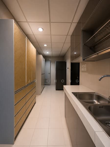 Kondominium untuk Dijual di 11 Mont Kiara @ MK11 - JR Chong - Kitchen - PropertyGuru.com.my