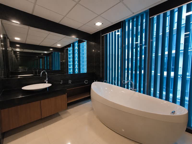 Kondominium untuk Dijual di 11 Mont Kiara @ MK11 - JR Chong - Bathroom - PropertyGuru.com.my