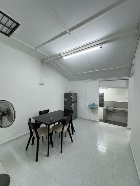 1-storey Terraced House for Rent in Taman Sri Skudai (Skudai) - Chew Yun Chan - Kitchen - PropertyGuru.com.my