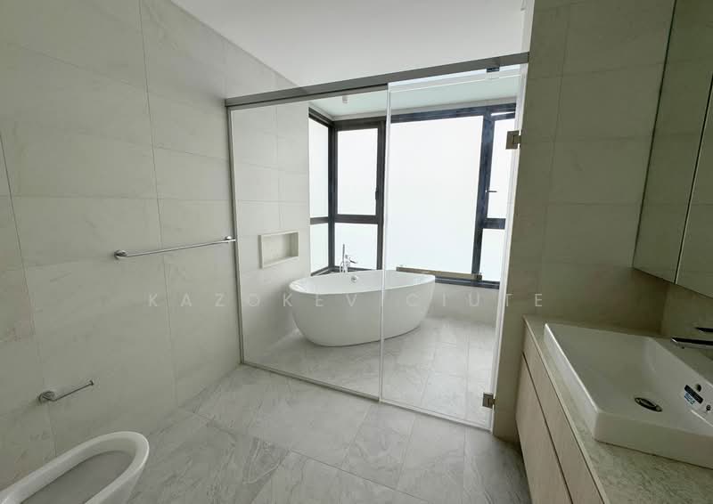 Servis Apartment untuk Dijual di Jendela Residences - Dovile Kazokeviciute - Bathroom - PropertyGuru.com.my