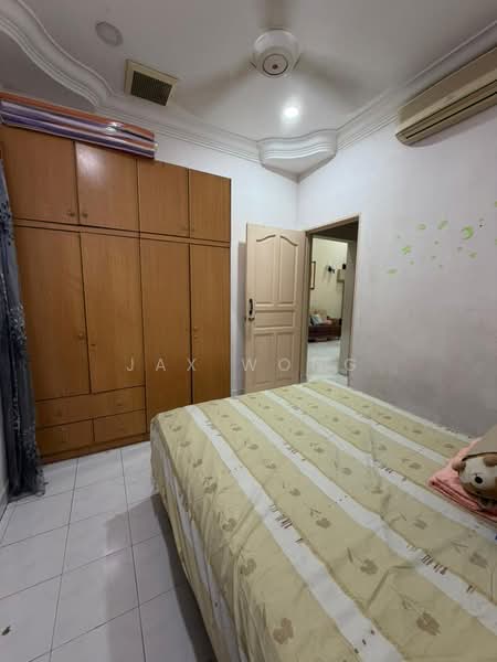 1-storey Terraced House for Sale in Taman Molek (Johor Bahru) - Jax Wong - PropertyGuru.com.my
