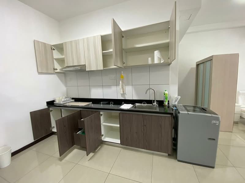Service Residence for Rent at Molek Regency - Claira Ong - Kitchen - PropertyGuru.com.my