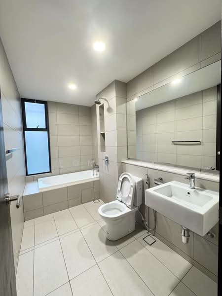 Rumah Teres 2 Tingkat untuk Disewa di Senibong Cove (Masai) - Fong Lik - Bathroom - PropertyGuru.com.my