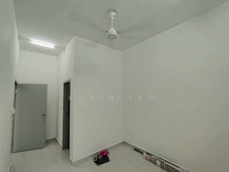 1-storey Terraced House for Rent in Bandar Putra (Kulai) - Robin Teo - Interior - PropertyGuru.com.my
