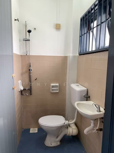 Rumah Teres 2 Tingkat untuk Disewa di Ampang (Selangor) - Tony Leong - Bathroom - PropertyGuru.com.my
