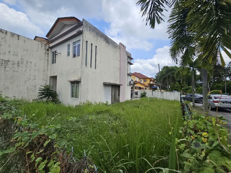 2-storey Terraced House for Sale in Taman Pendamar Indah (Klang) - Allister Seow - Exterior - PropertyGuru.com.my