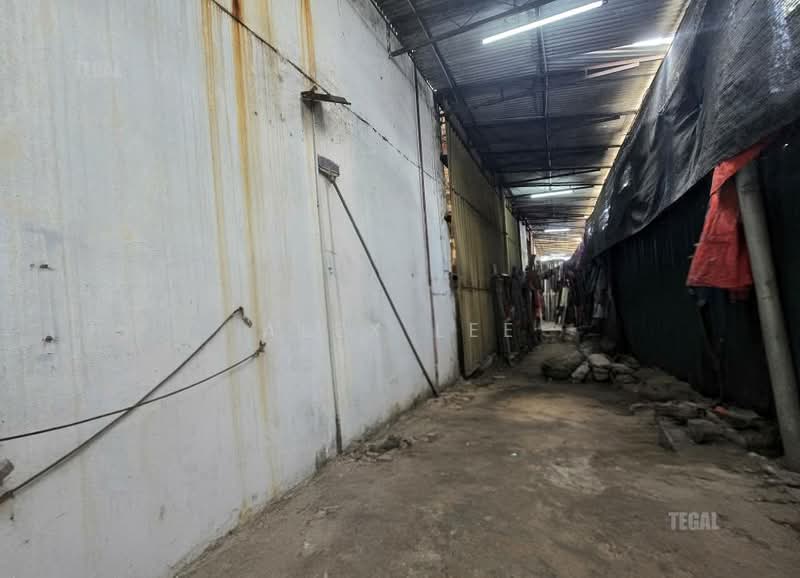 Warehouse for Sale in Klang (Selangor) - Alex Lee - Corridor - PropertyGuru.com.my