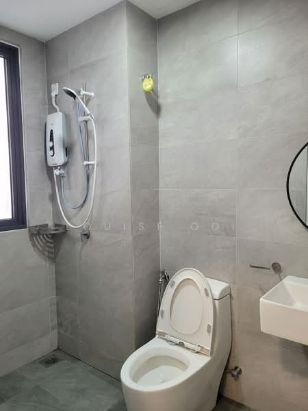 Service Residence for Rent at SUNSURIA FORUM SERVICED APARTMENT - Louise Ooi - Bathroom - PropertyGuru.com.my